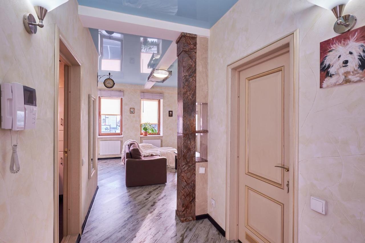 Special Flat With Great Central Location Kharkiv Exterior photo